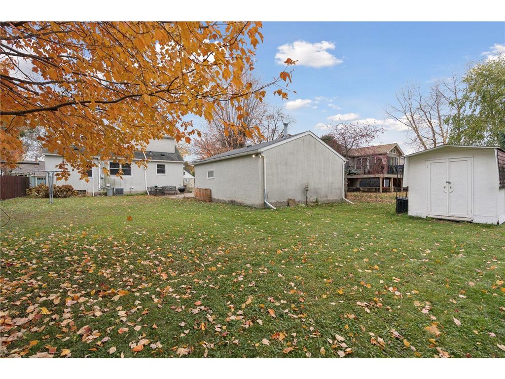 869 Iowa Avenue W Saint Paul MN 55117 6793671 image42