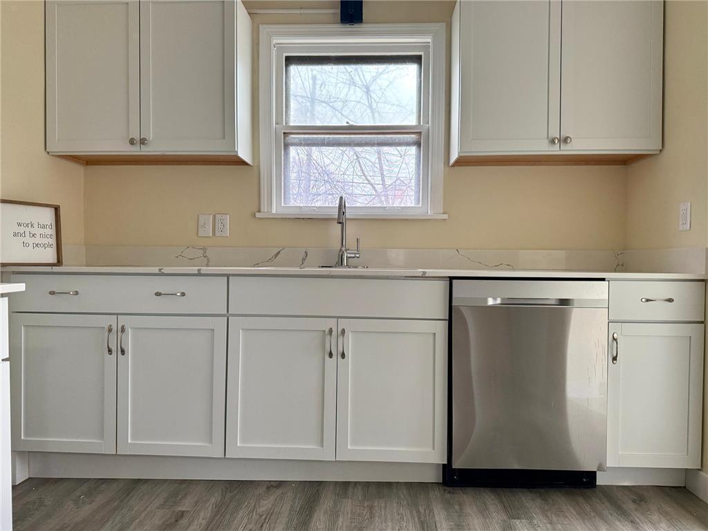 869 Lawson Avenue E Saint Paul MN 55106 7106685 image16