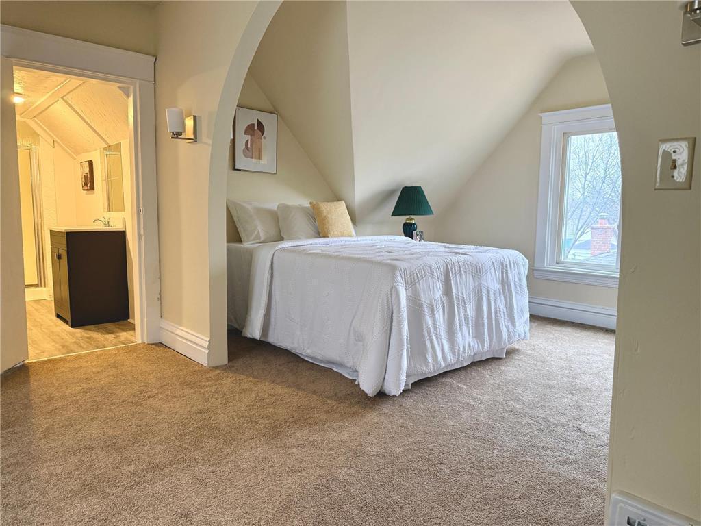 869 Lawson Avenue E Saint Paul MN 55106 7106685 image20