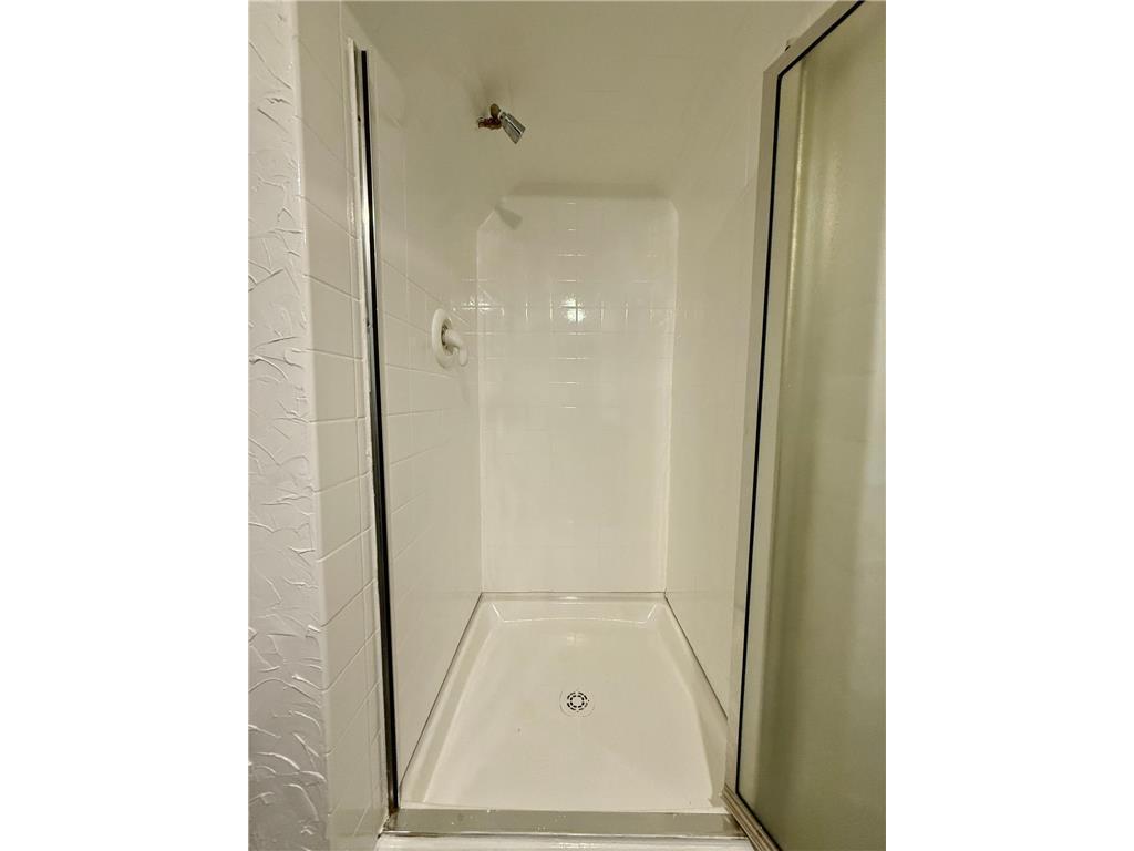 869 Lawson Avenue E Saint Paul MN 55106 7106685 image24