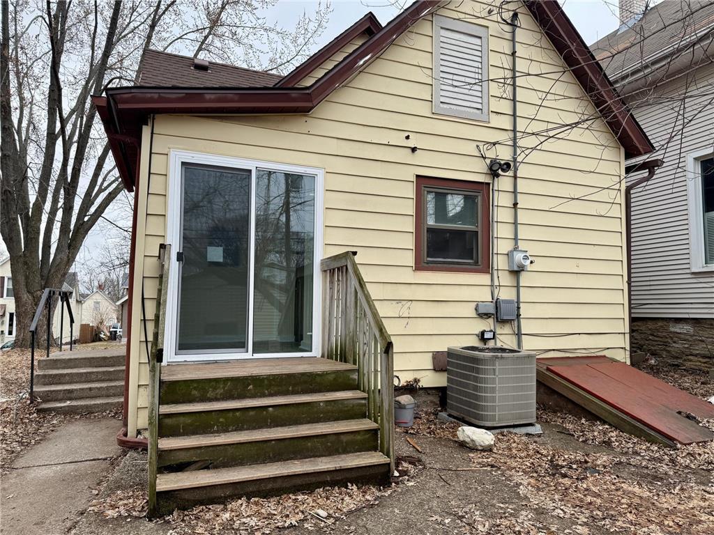 869 Lawson Avenue E Saint Paul MN 55106 7106685 image29
