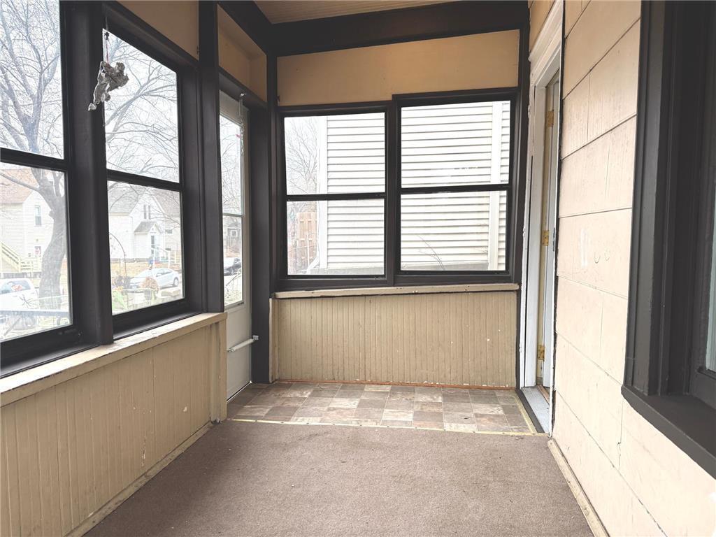 869 Lawson Avenue E Saint Paul MN 55106 7106685 image3