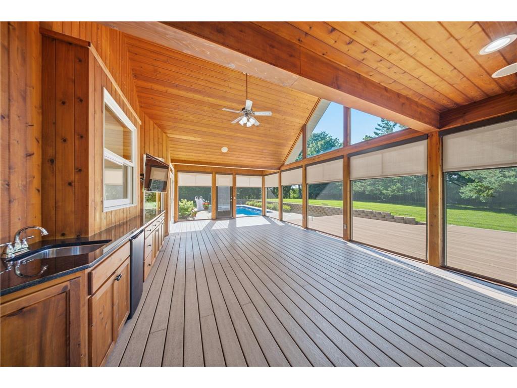 869 Mendakota Court Mendota Heights MN 55120 - Rogers Lake 7062441 image15