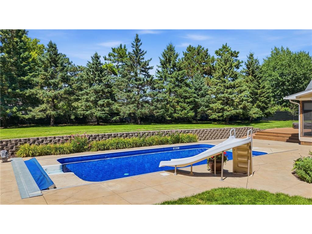 869 Mendakota Court Mendota Heights MN 55120 - Rogers Lake 7062441 image48