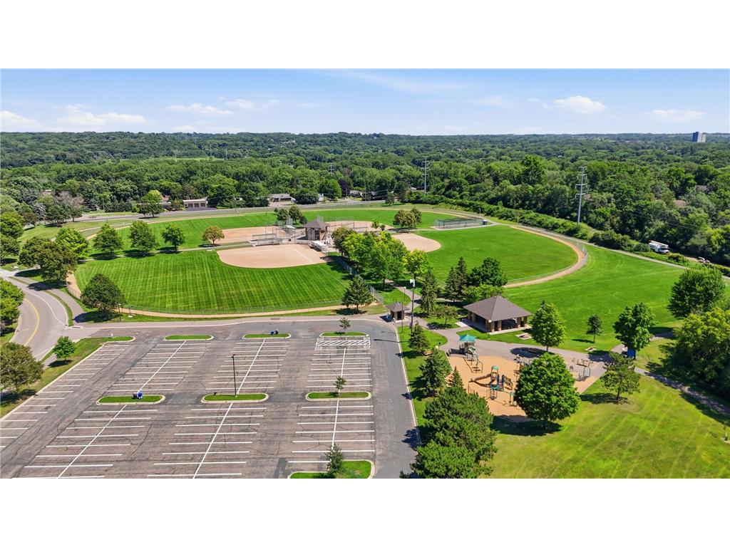 869 Mendakota Court Mendota Heights MN 55120 - Rogers Lake 7062441 image54