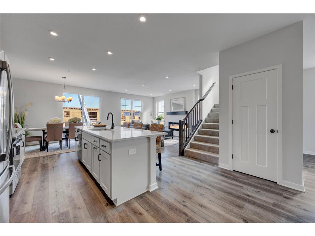 8691 London Circle NE #A Blaine MN 55434 6266522 image1