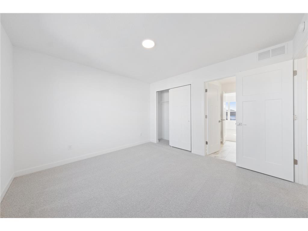 8692 183rd Street W Lakeville MN 55044 7001898 image25