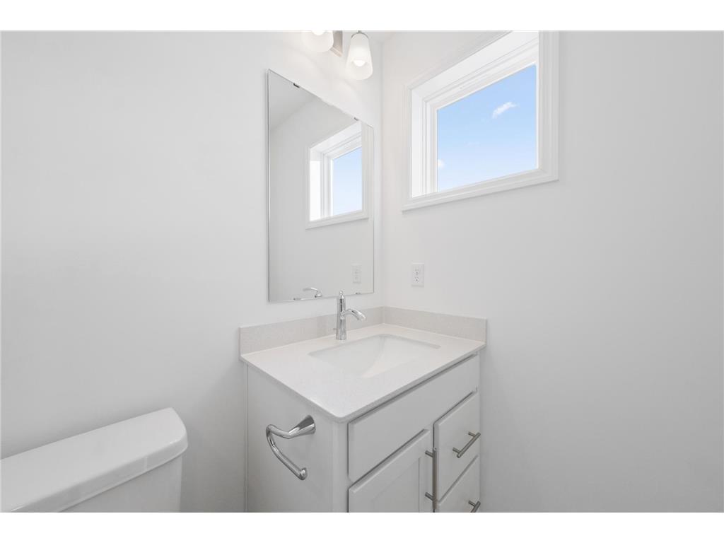 8692 183rd Street W Lakeville MN 55044 7001898 image32