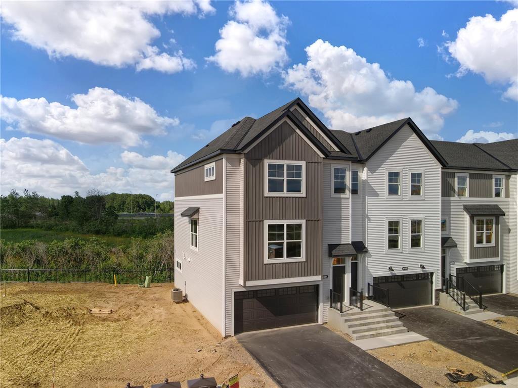 8692 Kenyon Court NE #A Blaine MN 55434 6606095 image1