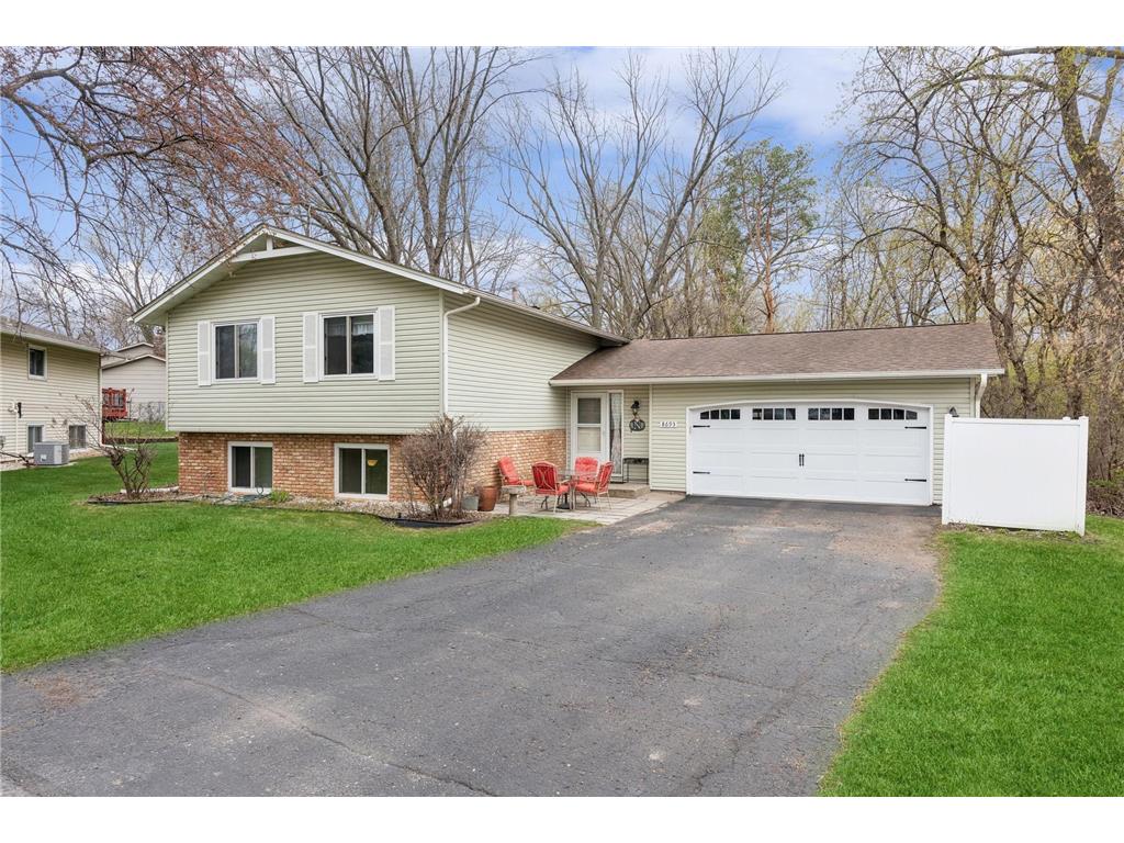 8693 Darnel Road Eden Prairie MN 55344 6467482 image1