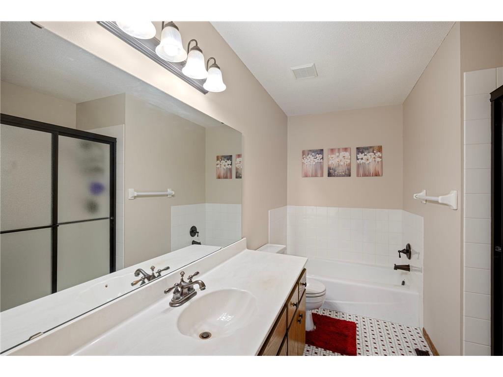 8693 Norway Street NW Coon Rapids MN 55433 7055207 image9