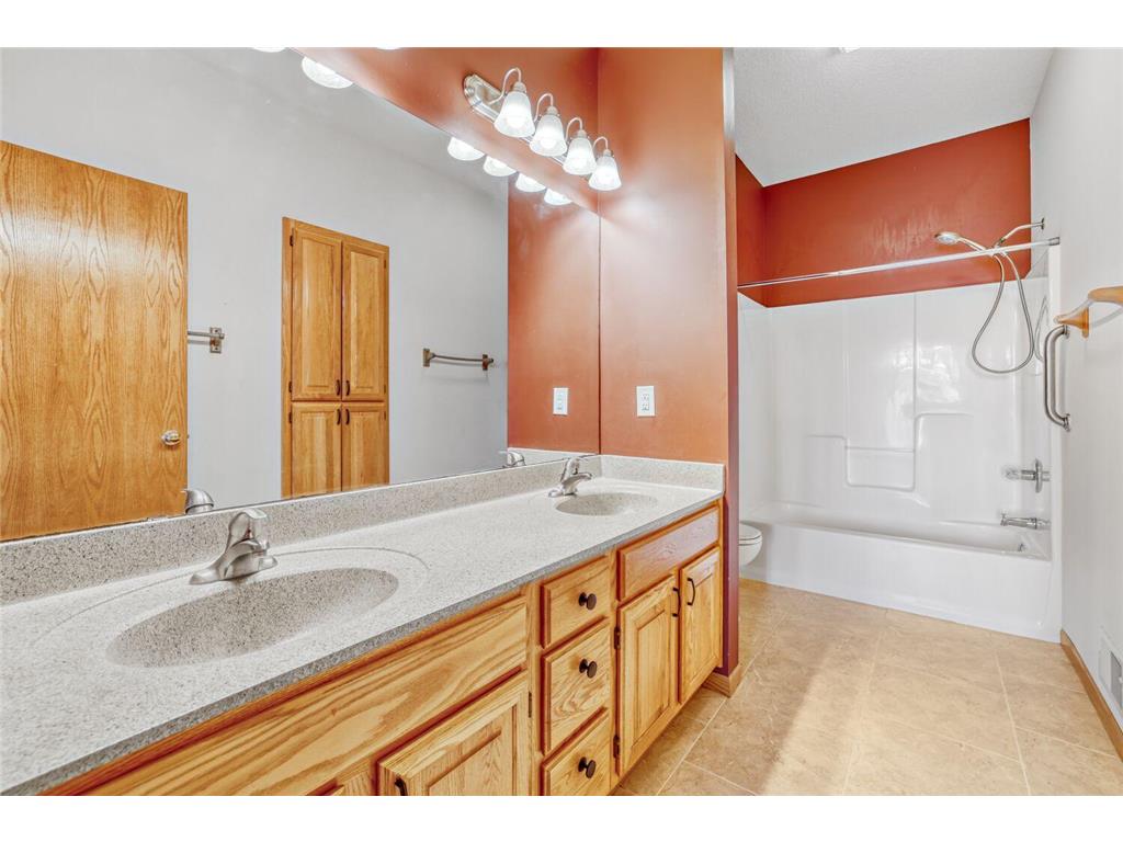 8694 Callahan Trail Inver Grove Heights MN 55076 7025474 image16