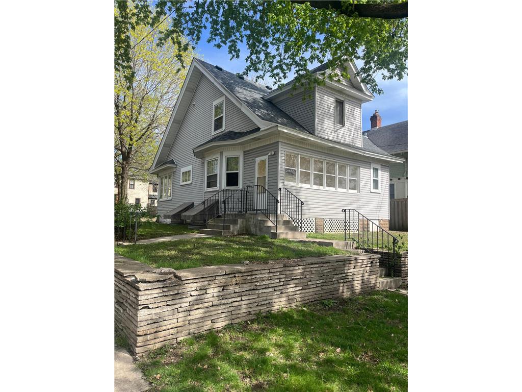 87 Cleveland Avenue S Saint Paul MN 55105 7062398 image3