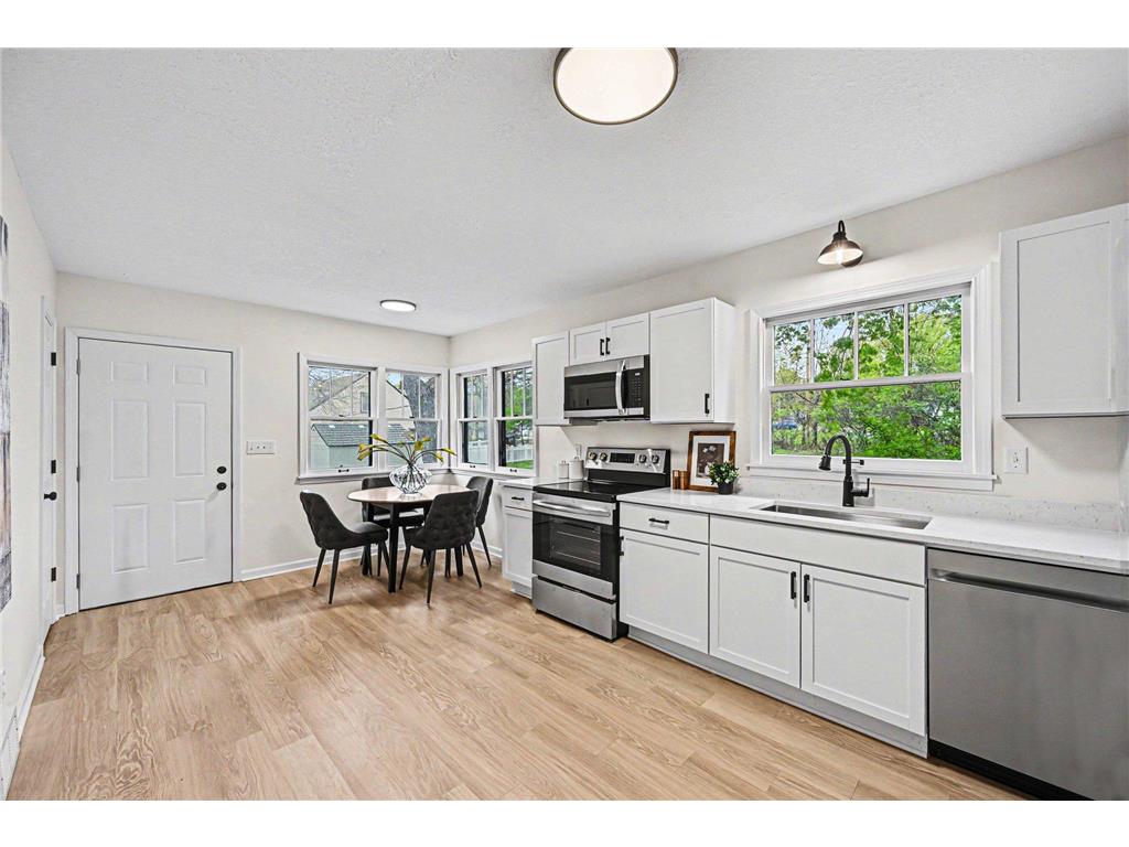 87 Juniper Street Mahtomedi MN 55115 7022925 image10