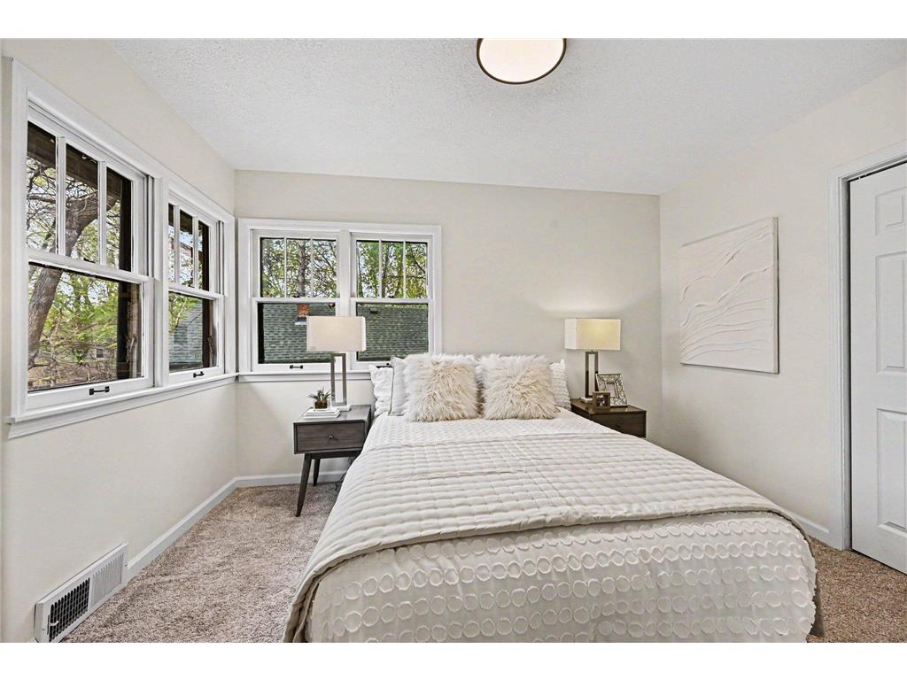 87 Juniper Street Mahtomedi MN 55115 7022925 image14