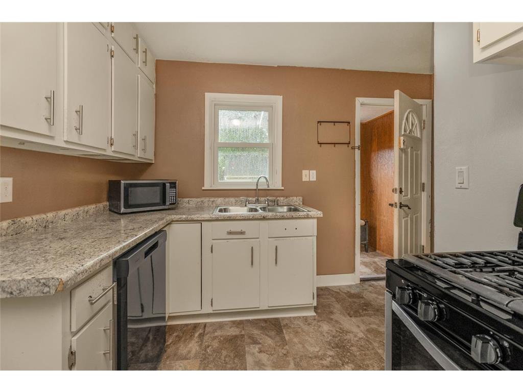 87 Wheelock Parkway W Saint Paul MN 55117 7095061 image4