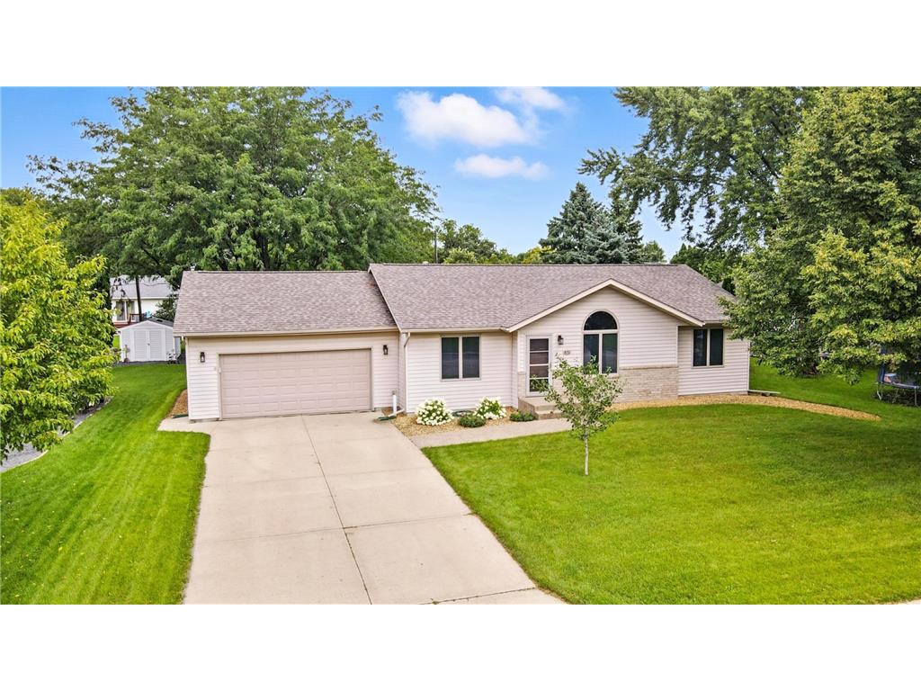 870 17th Street SE Owatonna MN 55060 6771806 image1