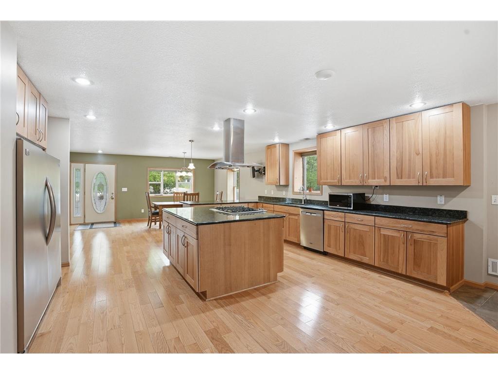 870 County Road F E Vadnais Heights MN 55127 7075735 image10