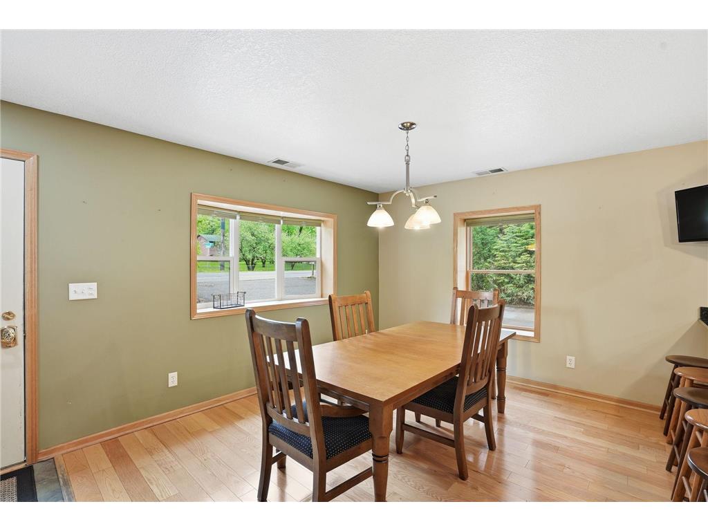 870 County Road F E Vadnais Heights MN 55127 7075735 image12