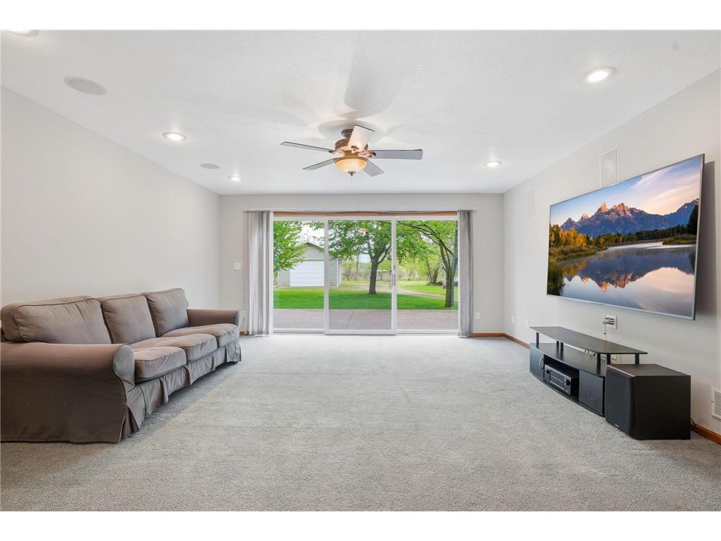 870 County Road F E Vadnais Heights MN 55127 7075735 image14