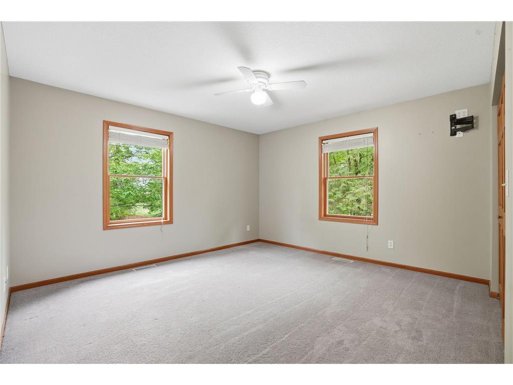 870 County Road F E Vadnais Heights MN 55127 7075735 image35