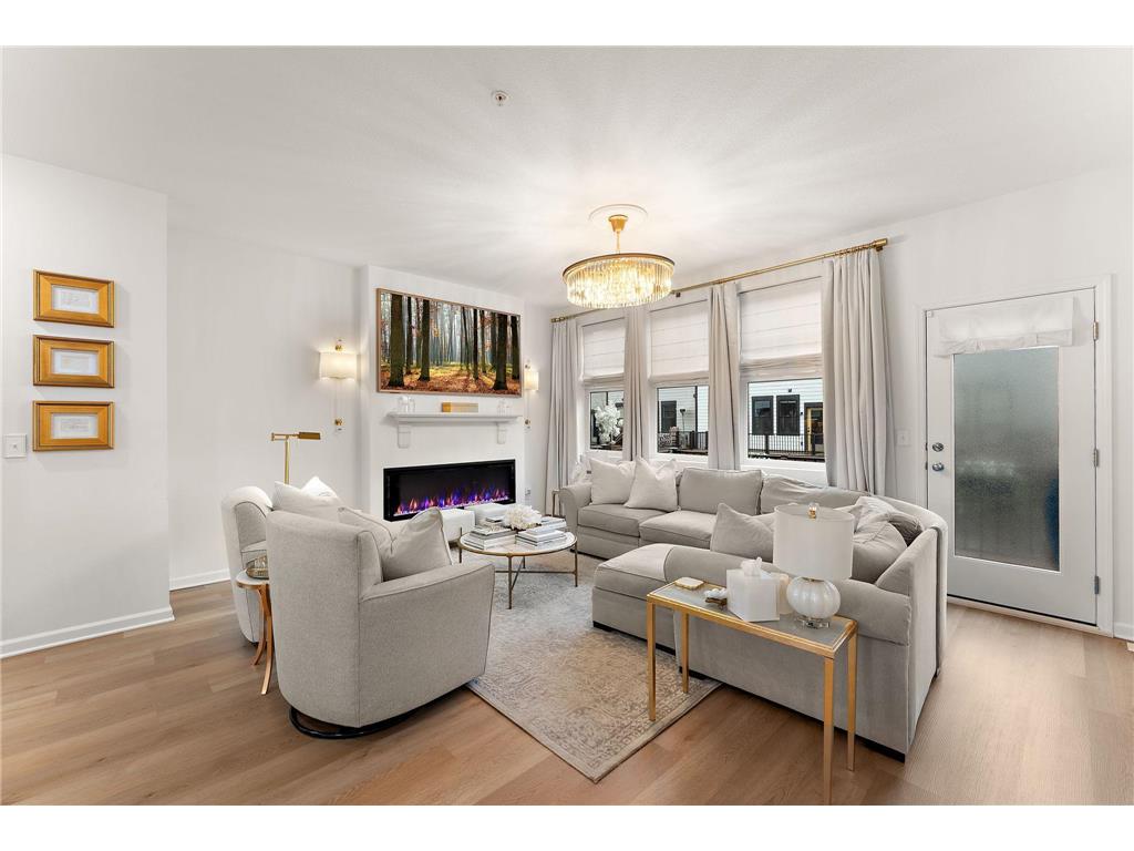 870 Mount Curve Boulevard #F Saint Paul MN 55116 7055338 image2
