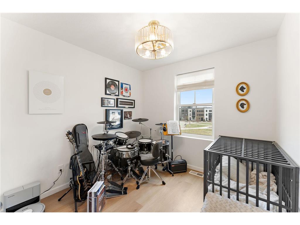 870 Mount Curve Boulevard #F Saint Paul MN 55116 7055338 image22