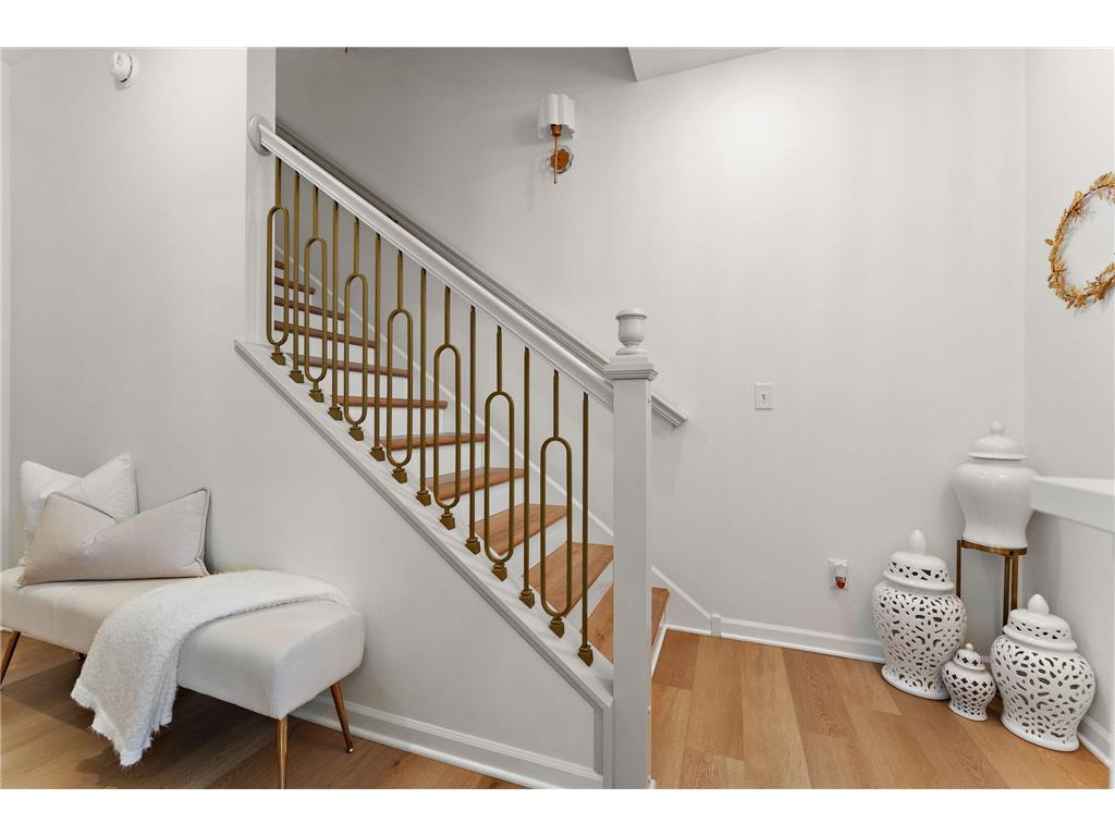 870 Mount Curve Boulevard #F Saint Paul MN 55116 7055338 image30