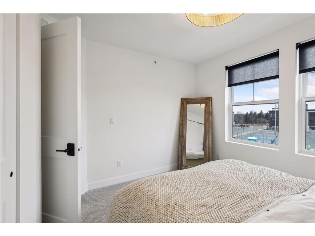 870 Mount Curve Boulevard #L Saint Paul MN 55116 6761330 image41