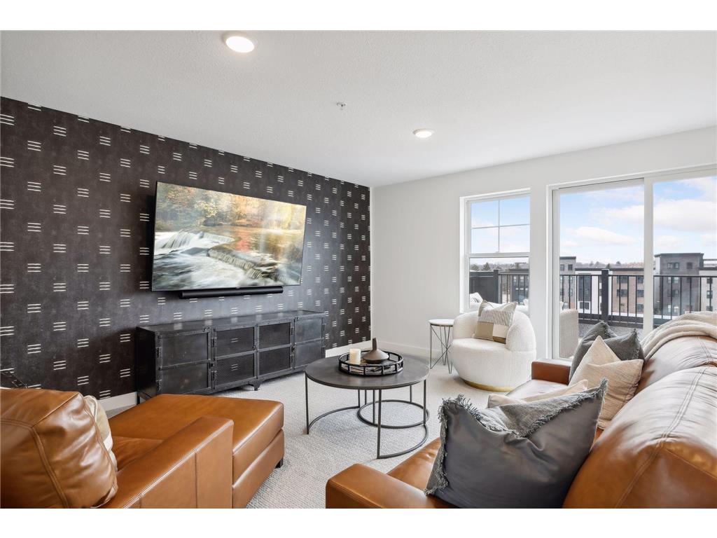 870 Mount Curve Boulevard #L Saint Paul MN 55116 6761330 image46