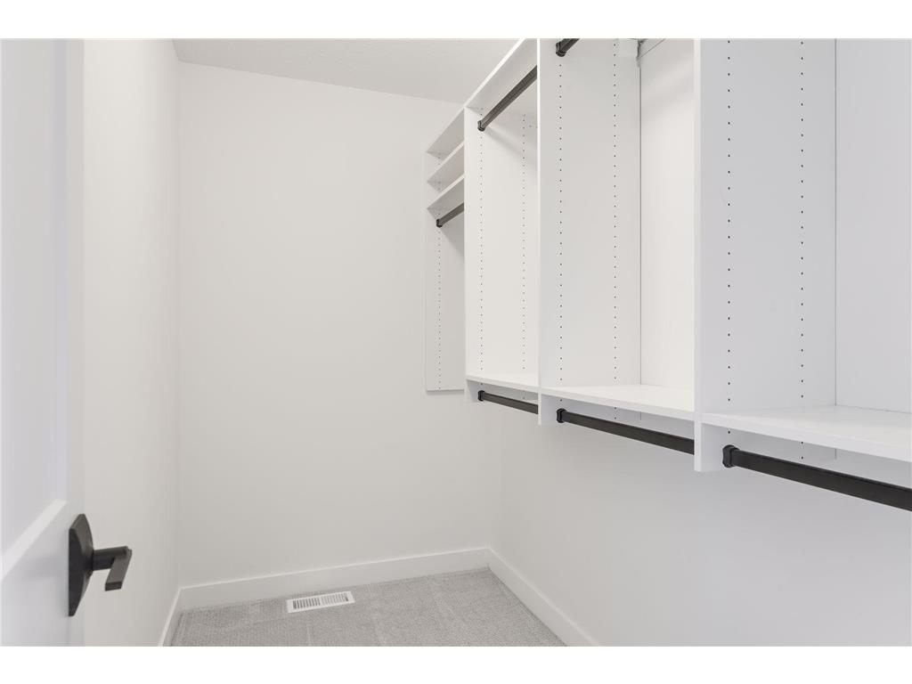 870 Mount Curve Boulevard #L Saint Paul MN 55116 6761330 image51