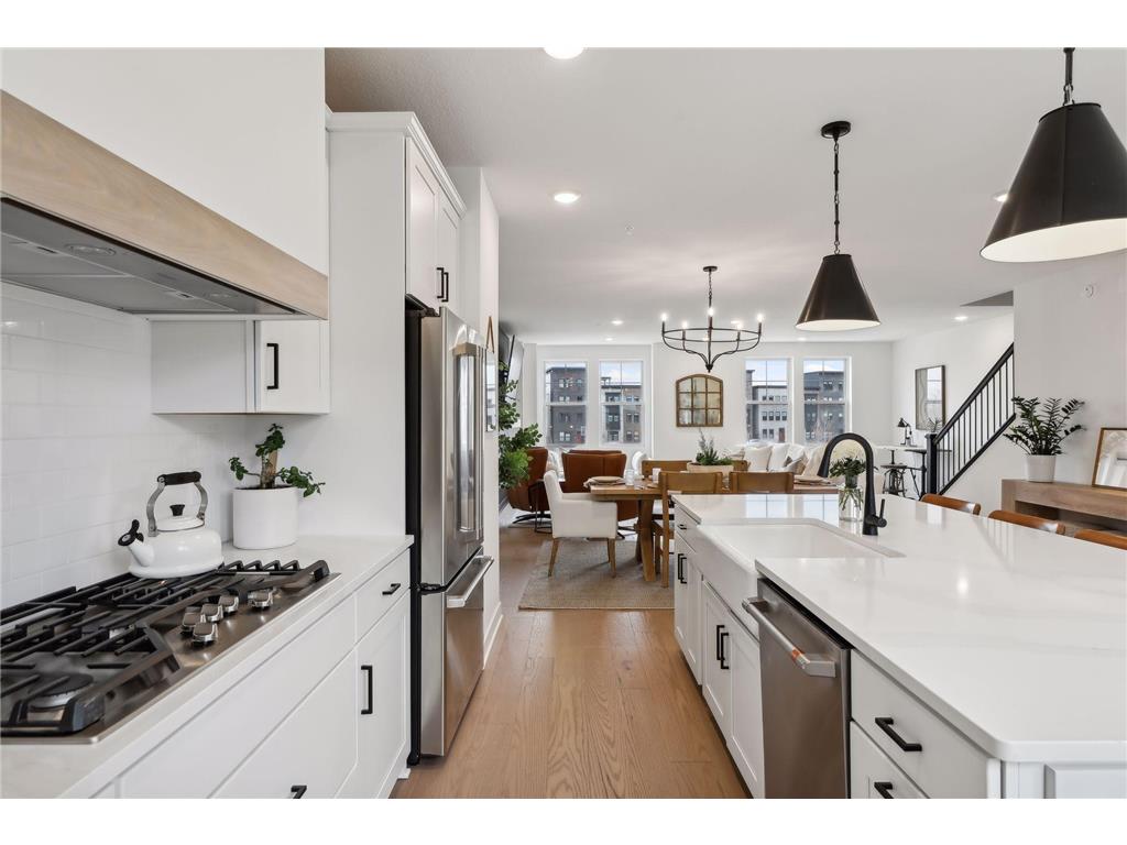 870 Mount Curve Boulevard #L Saint Paul MN 55116 6761330 image9