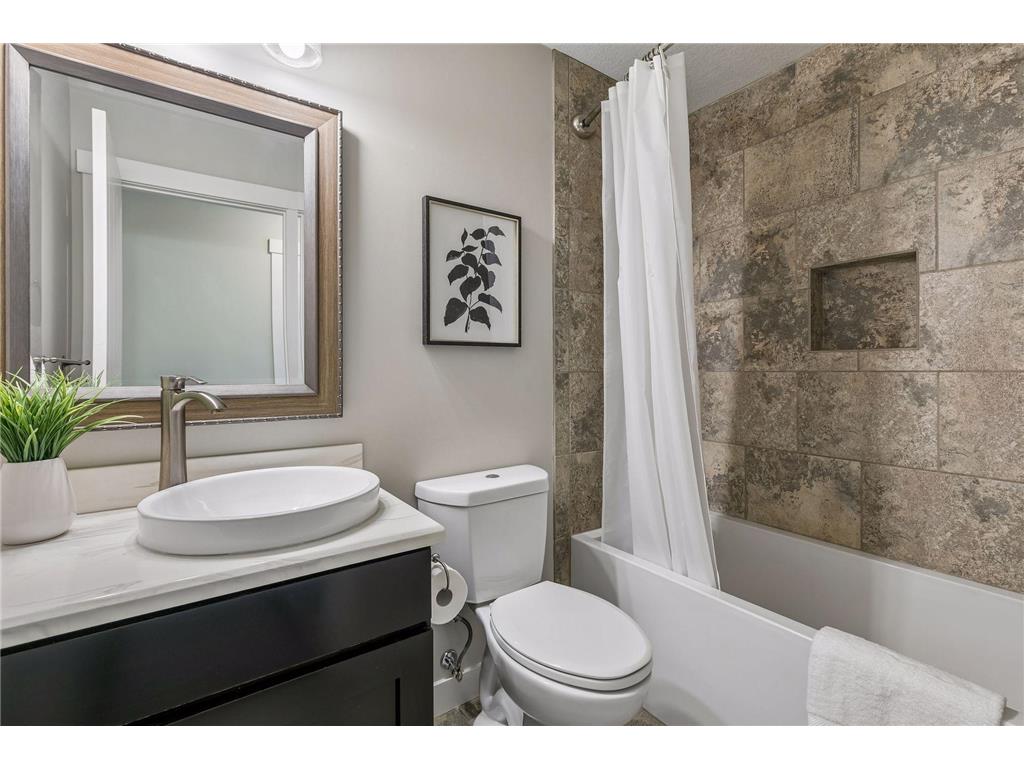 8700 Eagle Creek Boulevard Shakopee MN 55379 7028704 image54
