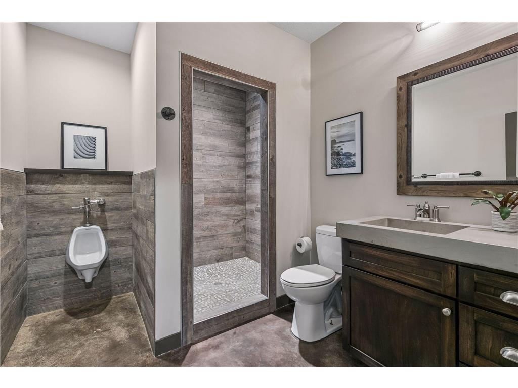 8700 Eagle Creek Boulevard Shakopee MN 55379 7028704 image69