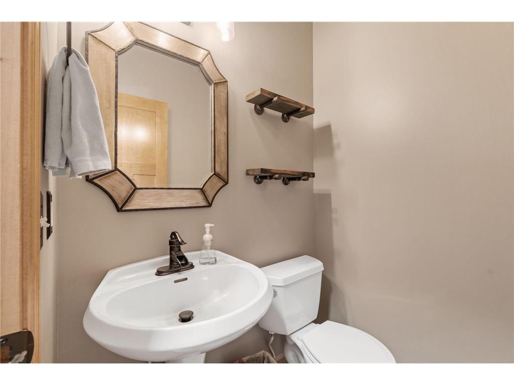 8700 Grace Lane Greenfield MN 55357 7040754 image22