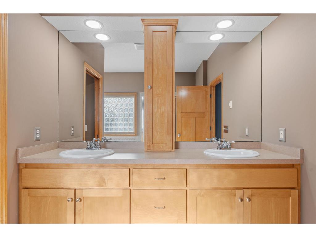 8700 Grace Lane Greenfield MN 55357 7040754 image33