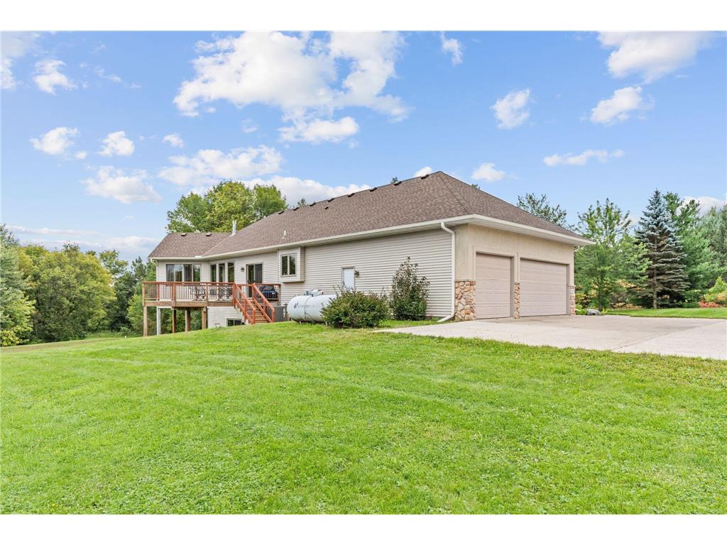 8700 Grace Lane Greenfield MN 55357 7040754 image51