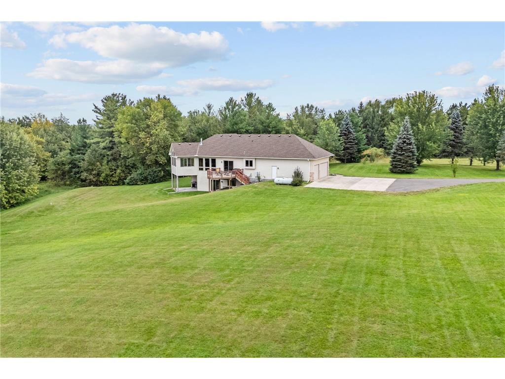8700 Grace Lane Greenfield MN 55357 7040754 image66
