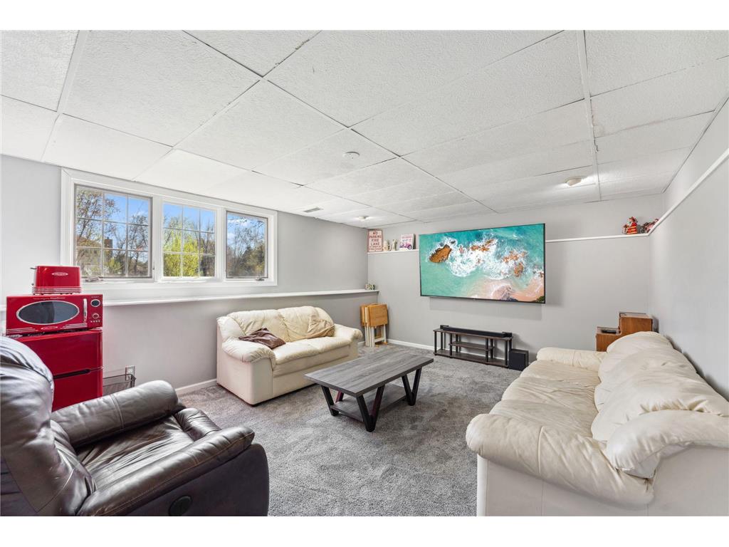 8700 Kilbirnie Terrace Brooklyn Park MN 55443 6791560 image42