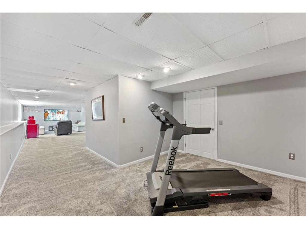 8700 Kilbirnie Terrace Brooklyn Park MN 55443 6791560 image45