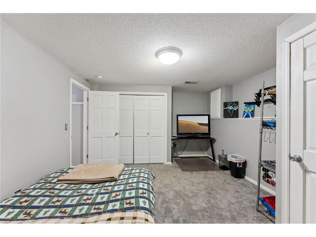 8700 Kilbirnie Terrace Brooklyn Park MN 55443 6791560 image48