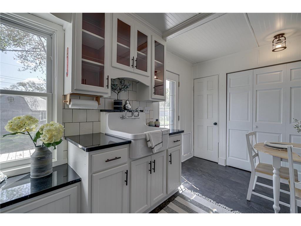 8701 Elliot Avenue S Bloomington MN 55420 7064733 image10