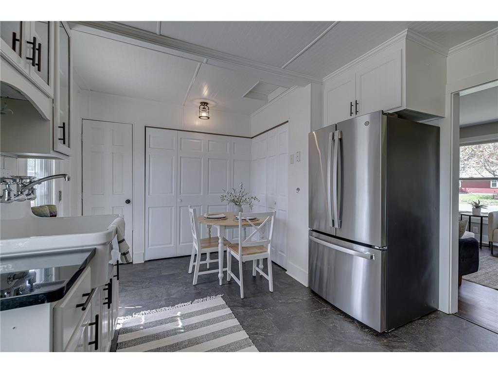 8701 Elliot Avenue S Bloomington MN 55420 7064733 image11