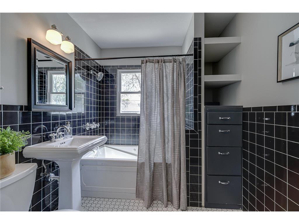 8701 Elliot Avenue S Bloomington MN 55420 7064733 image21