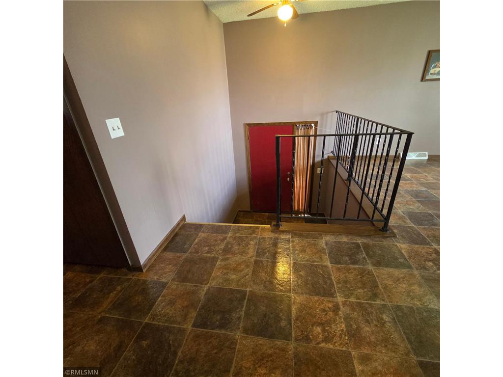 8704 Bass Creek Avenue N Brooklyn Park MN 55428 7066395 image4