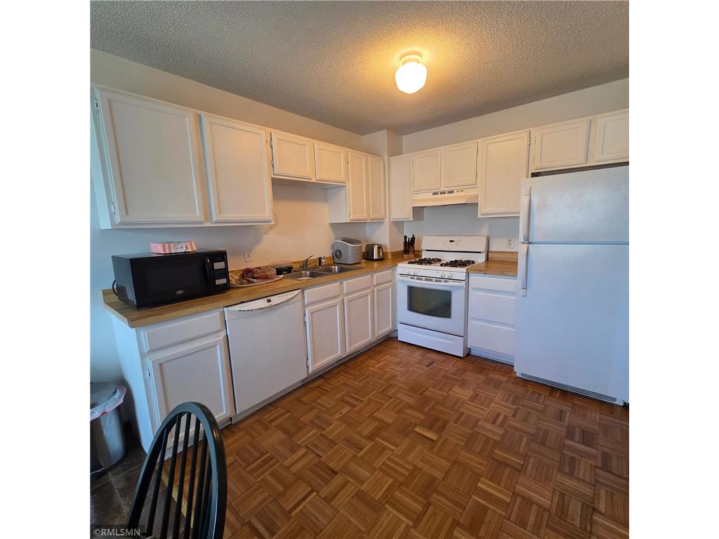 8704 Bass Creek Avenue N Brooklyn Park MN 55428 7066395 image5