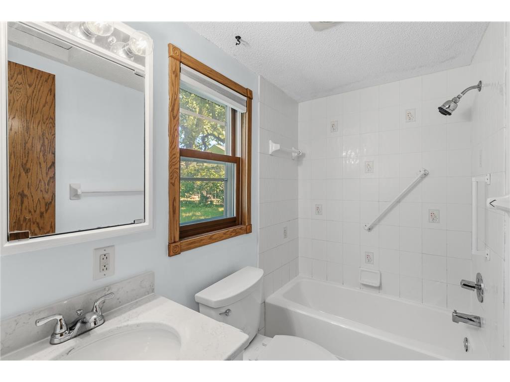 8706 Lincoln Street NE Blaine MN 55434 7106860 image27