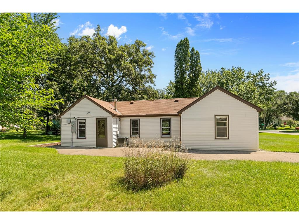 8706 Lincoln Street NE Blaine MN 55434 7106860 image3