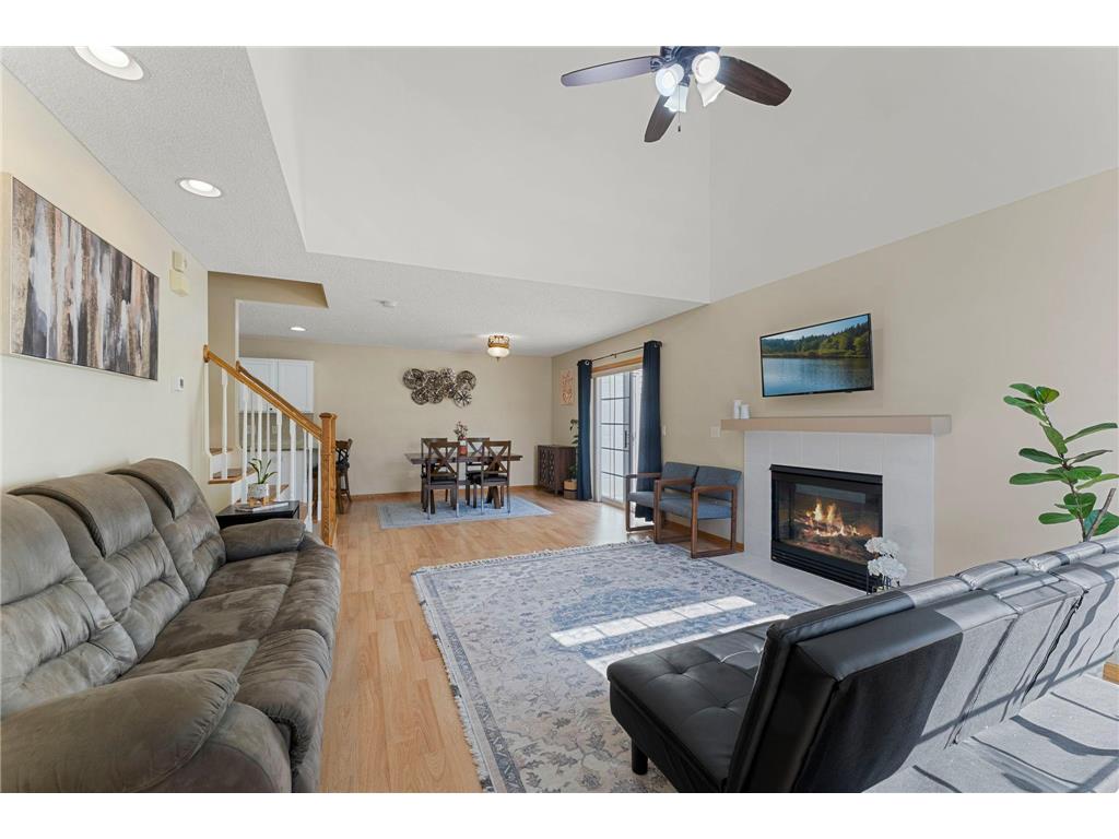 8706 Quarry Ridge Lane #D Woodbury MN 55125 7062898 image1