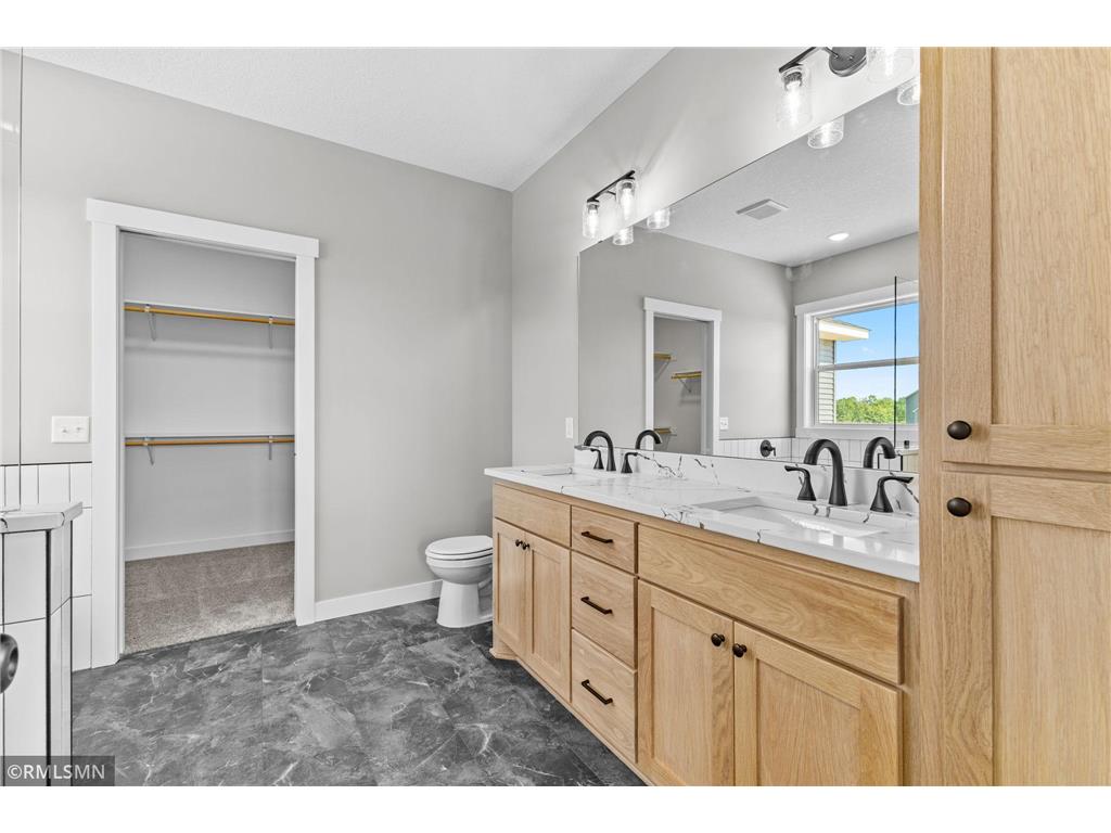 871 206th Avenue NW Oak Grove MN 55011 7006491 image22